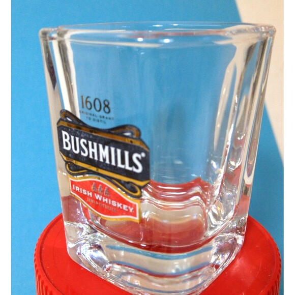 Vintage Bushmills 1608 Irish Whiskey Shot Glass Square Heavy Glass - Picture 6 of 8